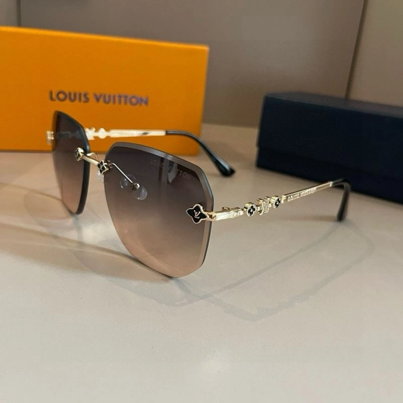 Louis Vuitton Sunglasses Lightweight 280554