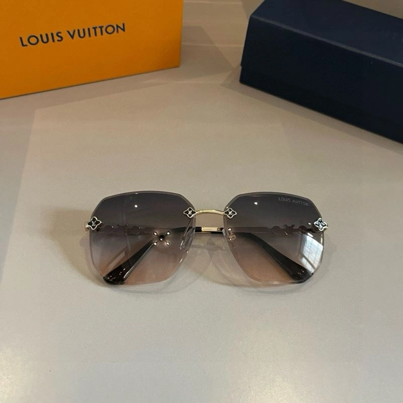 Louis Vuitton Sunglasses Lightweight 280554