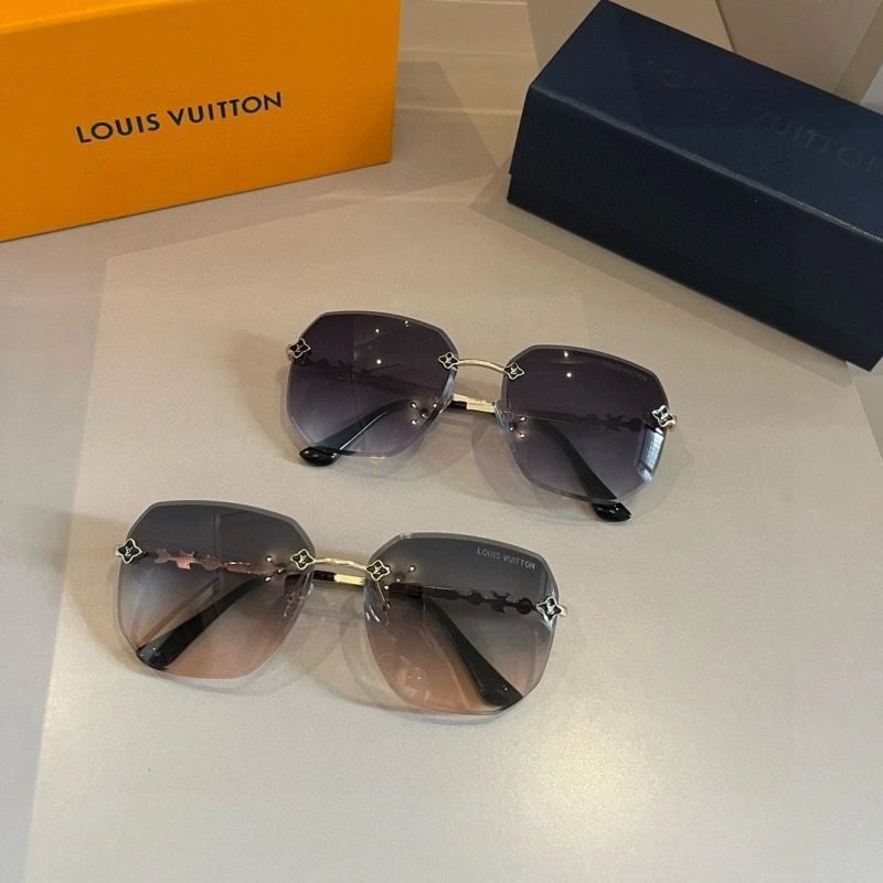 Louis Vuitton Sunglasses Durable 280551