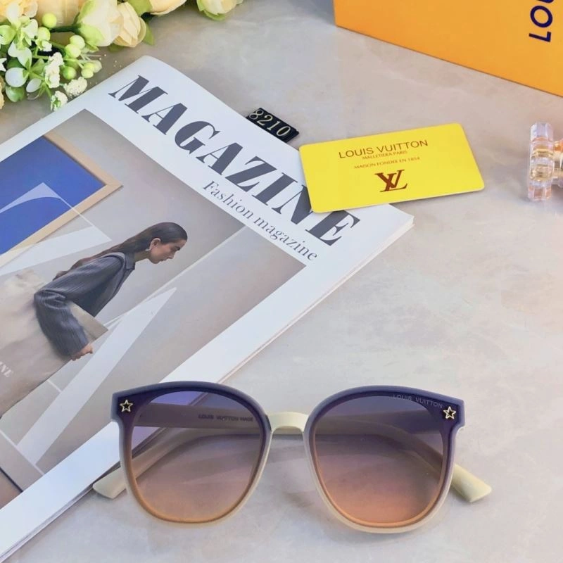 Seasonal Louis Vuitton Sunglasses 280539