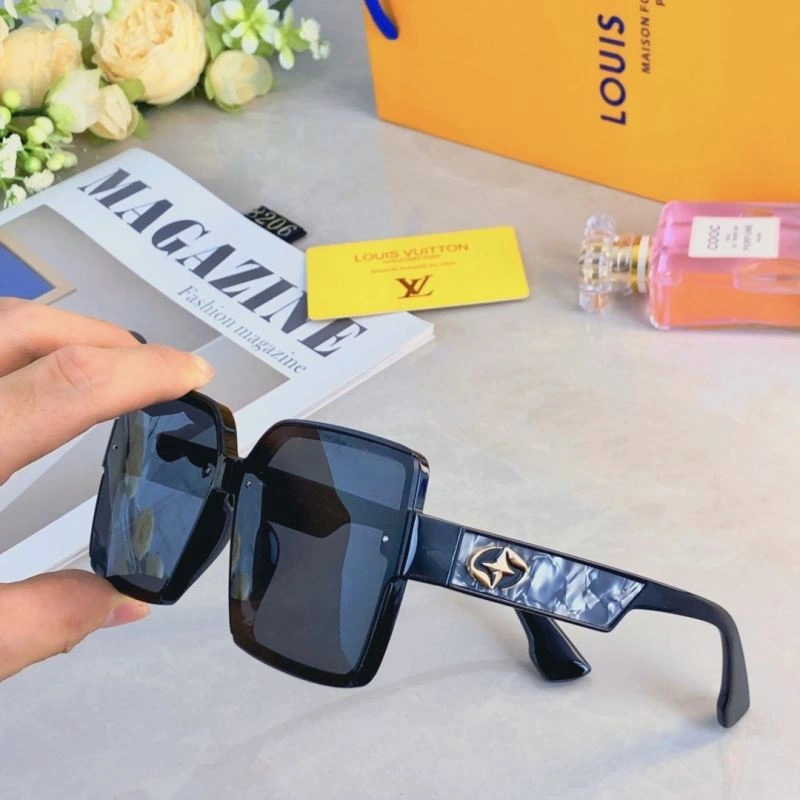 Louis Vuitton Sunglasses Soft 280545