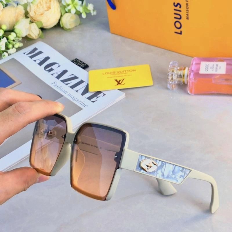 Louis Vuitton Sunglasses Soft 280545