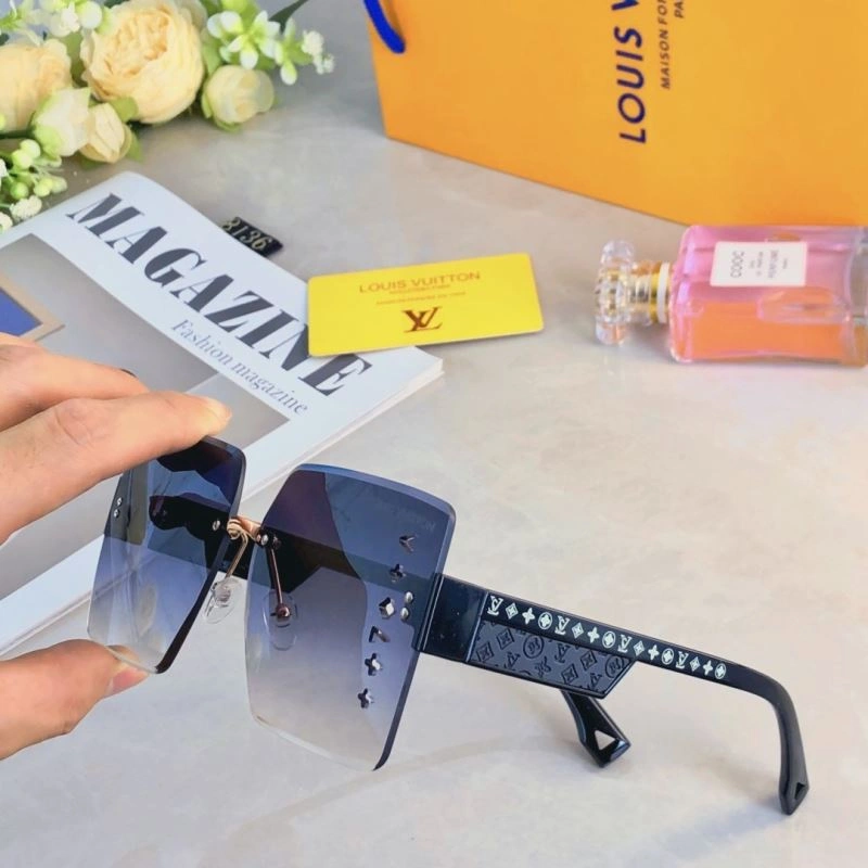 Louis Vuitton Sunglasses EasyCare 280537