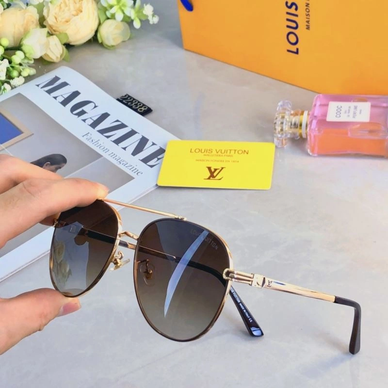 Louis Vuitton Sunglasses Stylish 280538