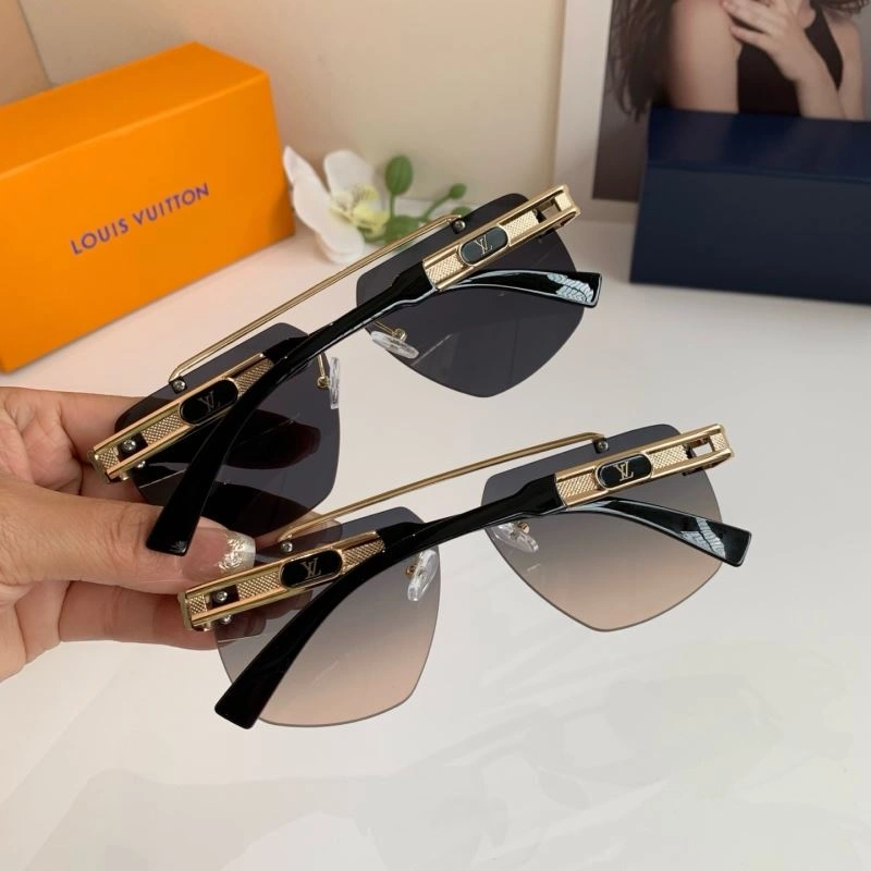 Louis Vuitton Sunglasses EasyMatch 280527