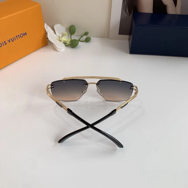Louis Vuitton Sunglasses EasyMatch 280527