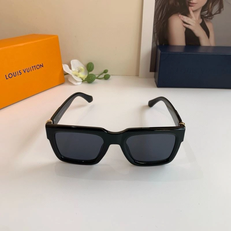 Louis Vuitton Sunglasses Durable 280526
