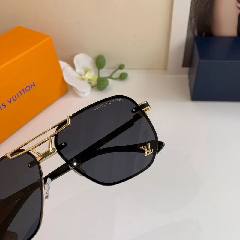 Louis Vuitton Sunglasses Affordable 280520