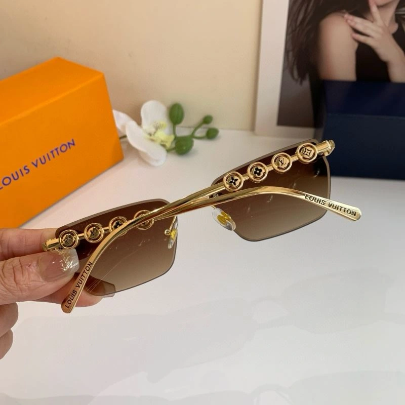 StreetReady Louis Vuitton Sunglasses 280523
