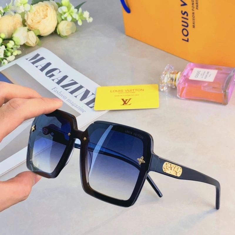 Louis Vuitton Sunglasses Trendsetting 280528