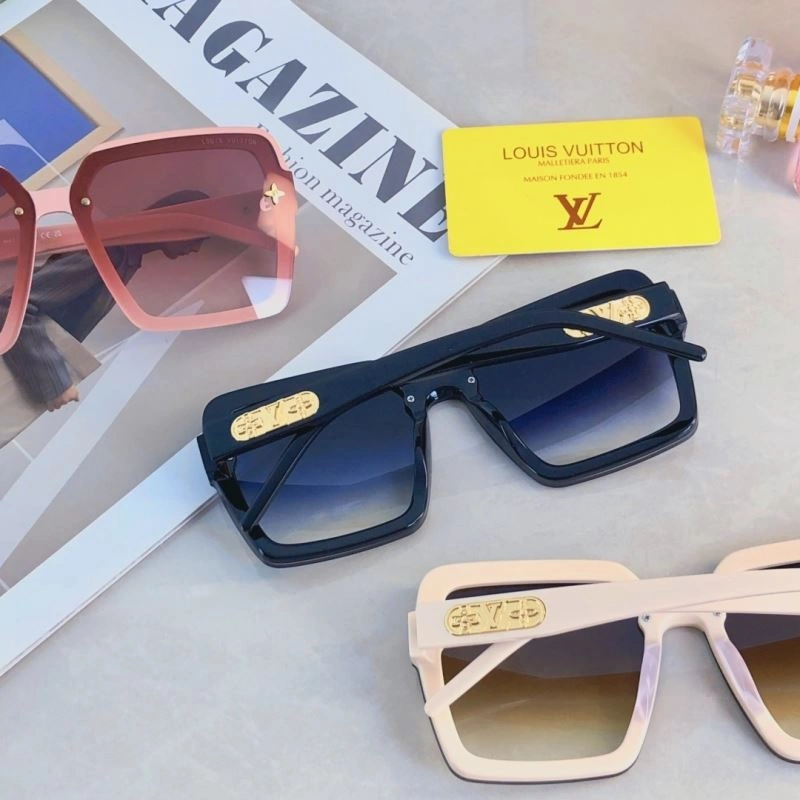 Louis Vuitton Sunglasses Trendsetting 280528