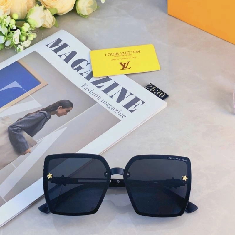 Louis Vuitton Sunglasses Sleek 280515