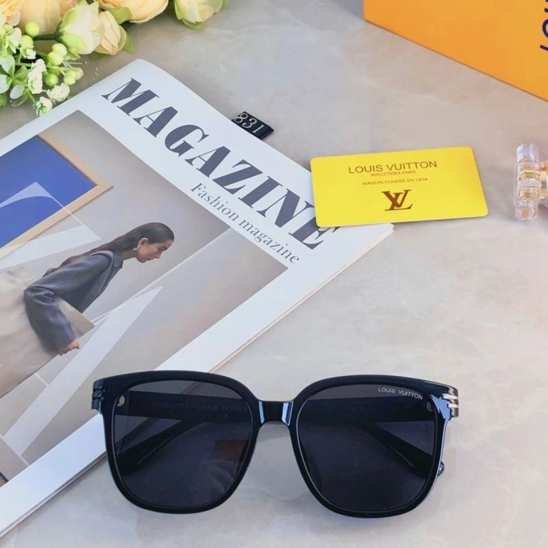 Bold Louis Vuitton Sunglasses 280513