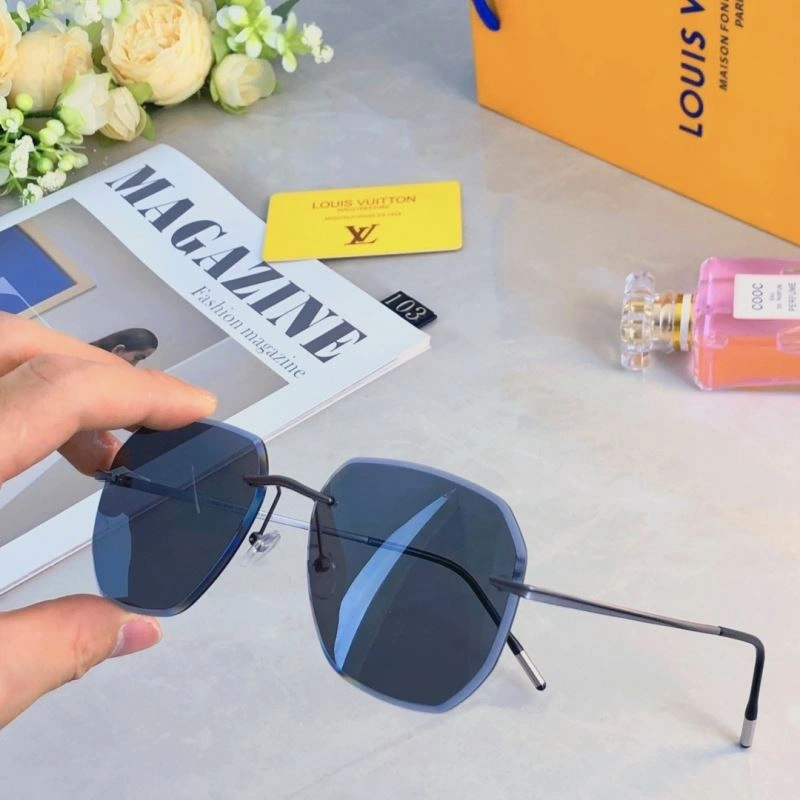 Louis Vuitton Sunglasses Durable 280508