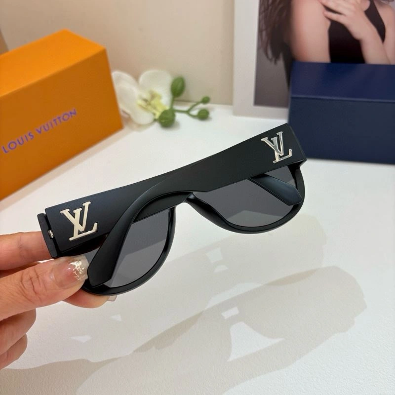 Louis Vuitton Sunglasses MoistureWicking 280507