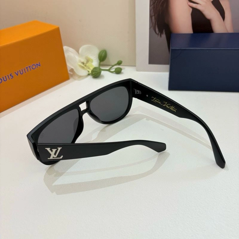 Louis Vuitton Sunglasses MoistureWicking 280507