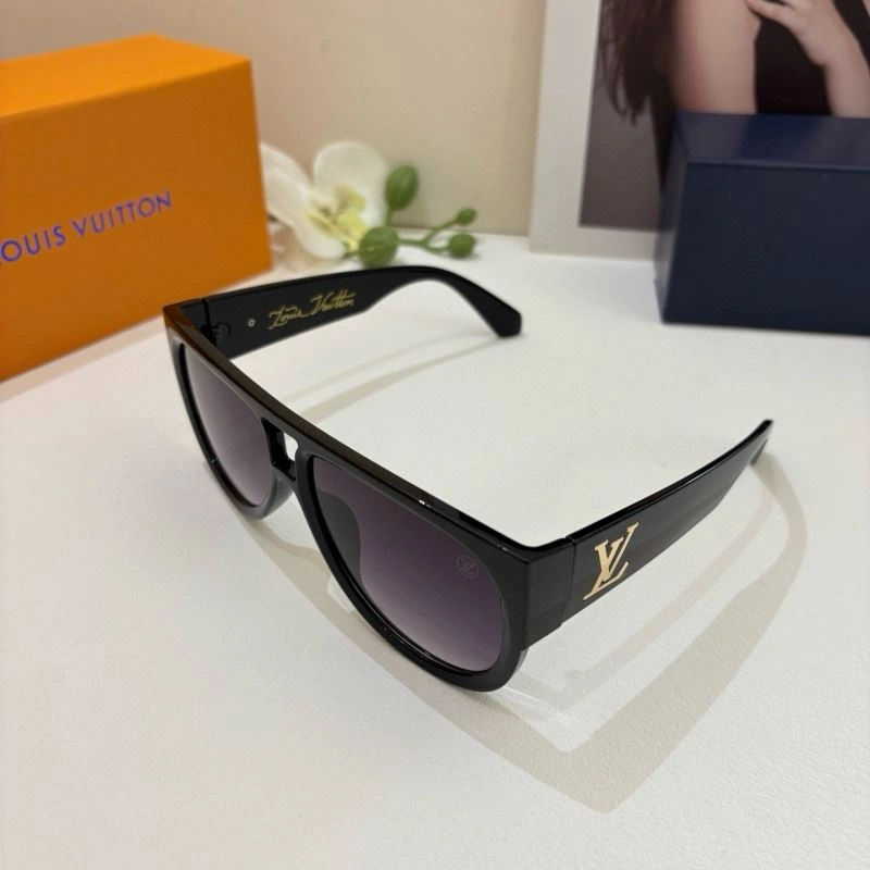 Louis Vuitton Sunglasses Popular 280506