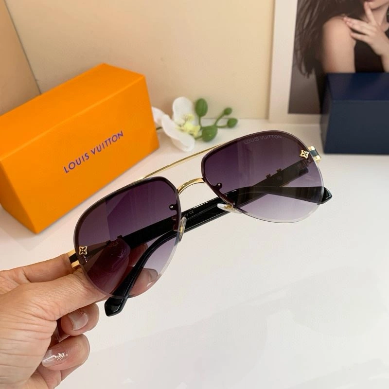 Versatile Louis Vuitton Sunglasses 280498