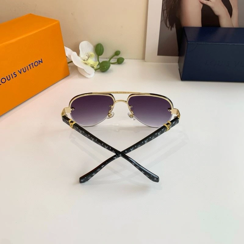 Versatile Louis Vuitton Sunglasses 280498