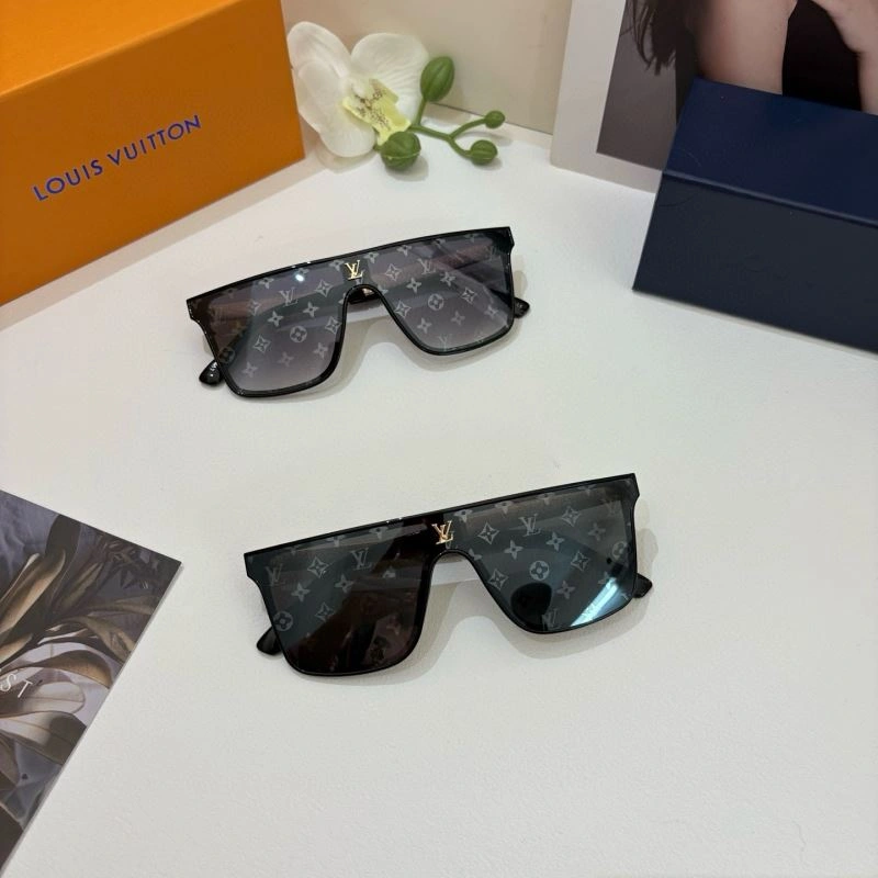 Louis Vuitton Sunglasses Comfortable 280499