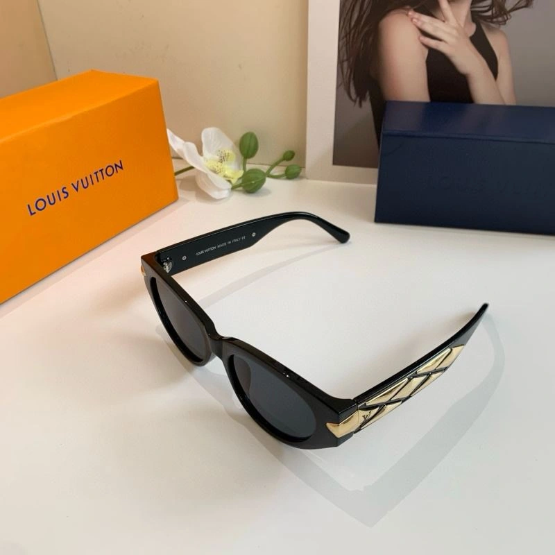 Classic Louis Vuitton Sunglasses 280500