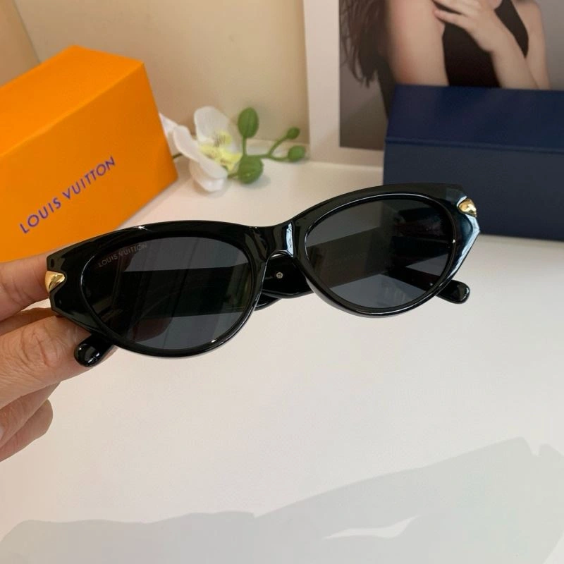 Classic Louis Vuitton Sunglasses 280500