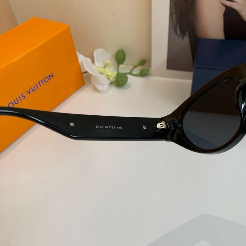 Classic Louis Vuitton Sunglasses 280500