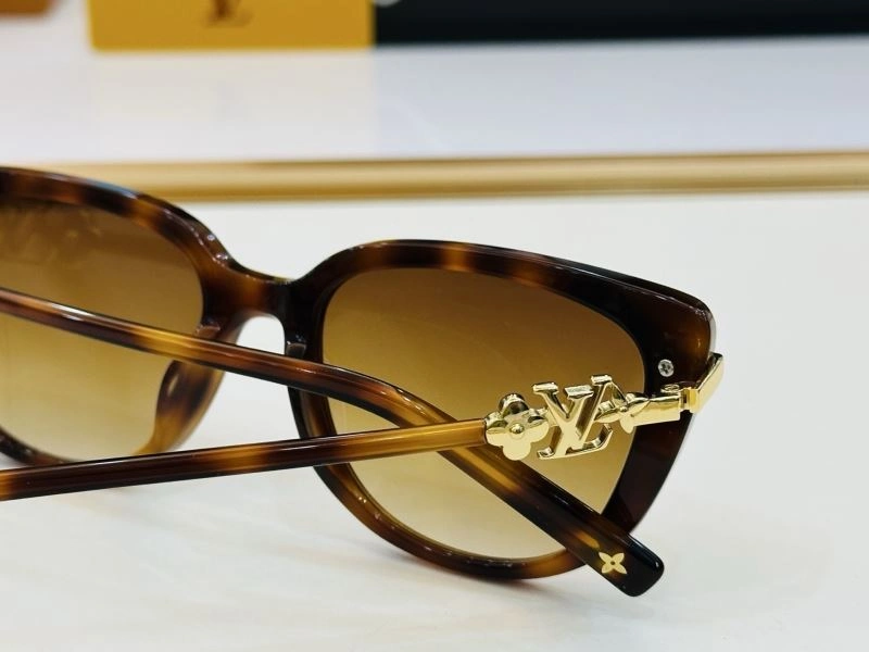SoftTouch Louis Vuitton Sunglasses 280501