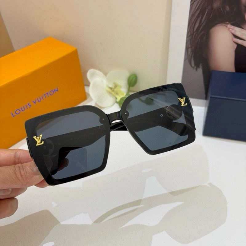 StreetReady Louis Vuitton Sunglasses 280481