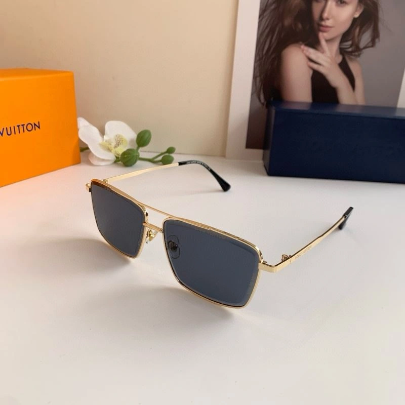Casual Louis Vuitton Sunglasses 280485