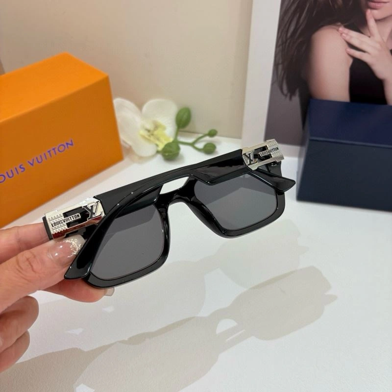 Colorful Louis Vuitton Sunglasses 280488