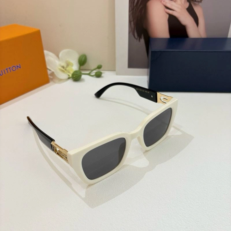 Upgraded Louis Vuitton Sunglasses 280478