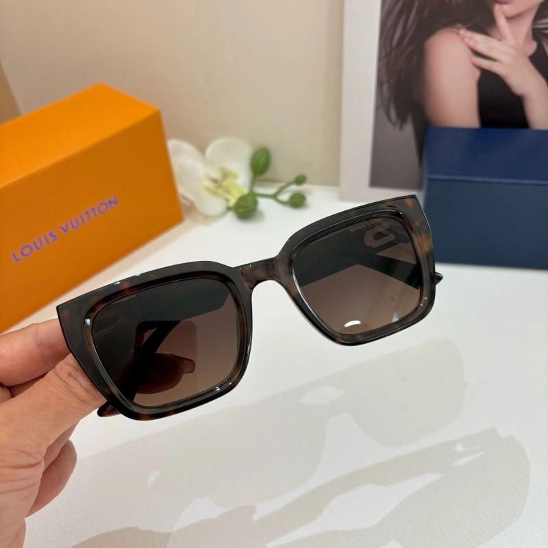 WrinkleFree Louis Vuitton Sunglasses 280476