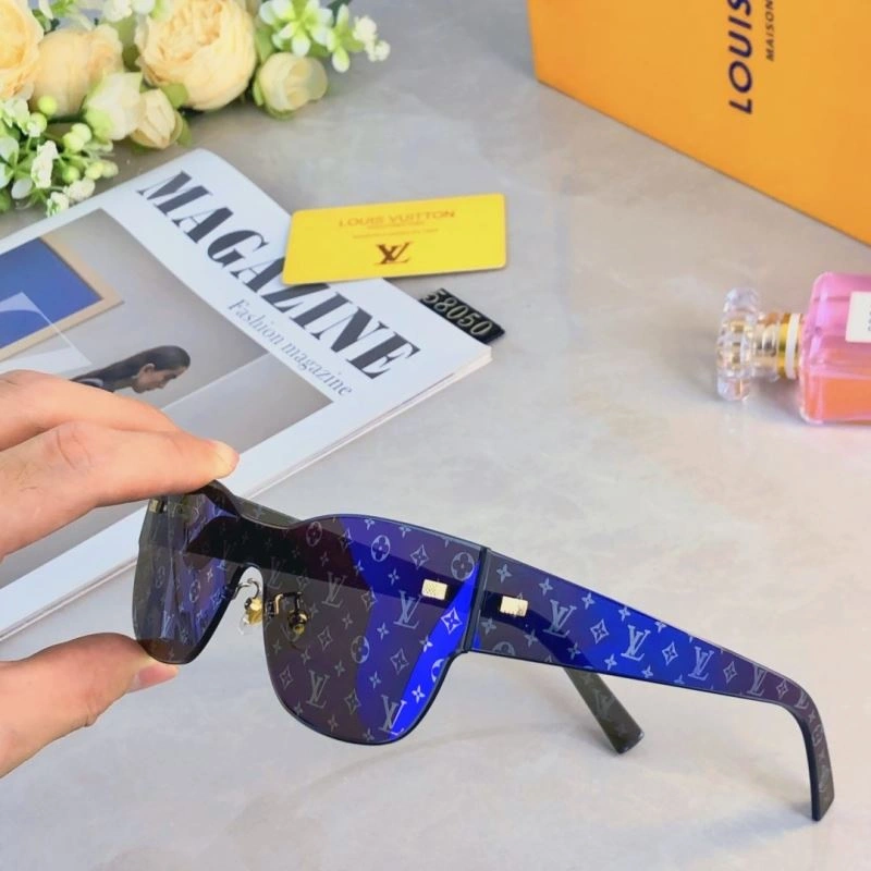 Thermal Louis Vuitton Sunglasses 280470