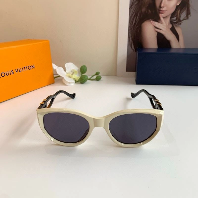 Youthful Louis Vuitton Sunglasses 280448