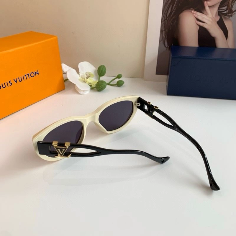 Youthful Louis Vuitton Sunglasses 280448