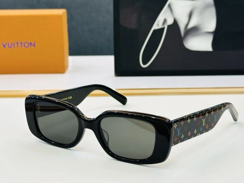 Stylish Louis Vuitton Sunglasses 280460