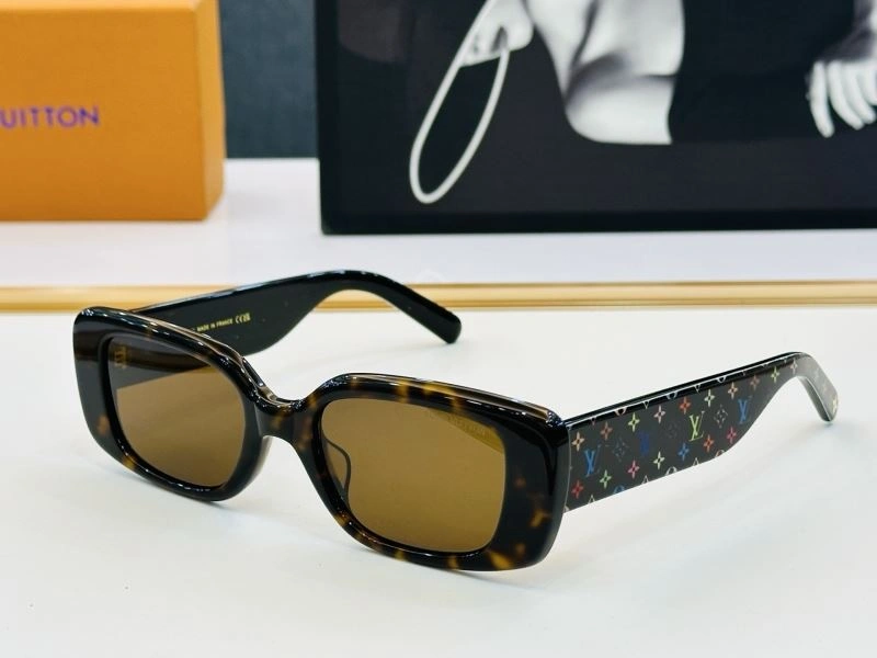 Stylish Louis Vuitton Sunglasses 280460