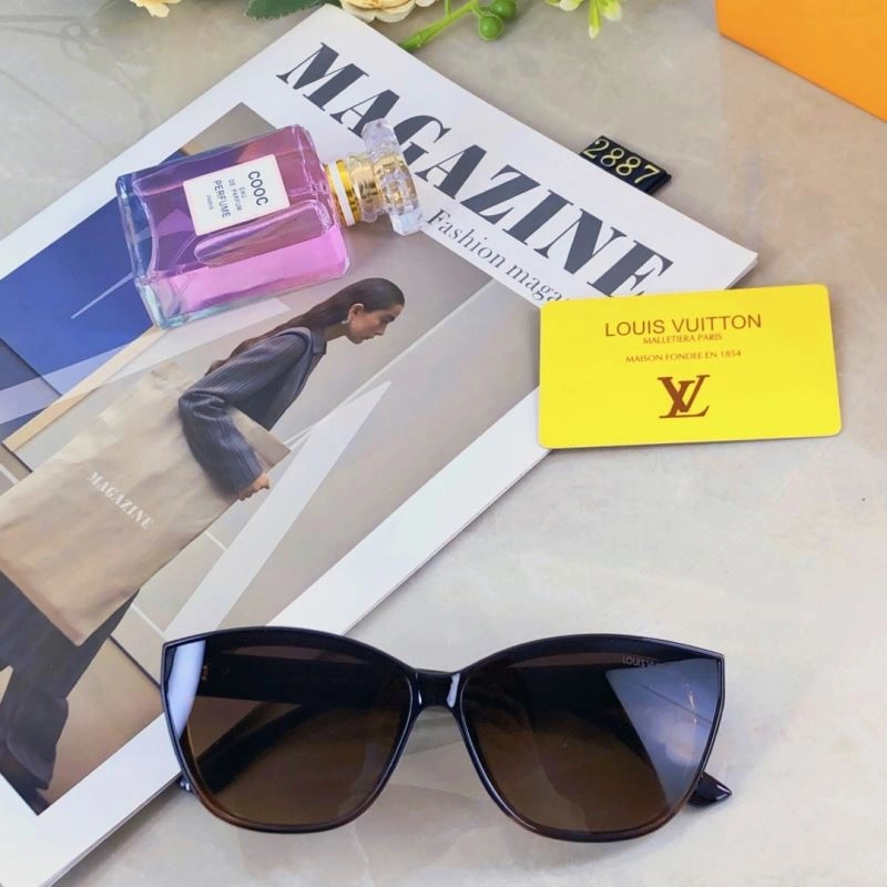 Packable Louis Vuitton Sunglasses 280456