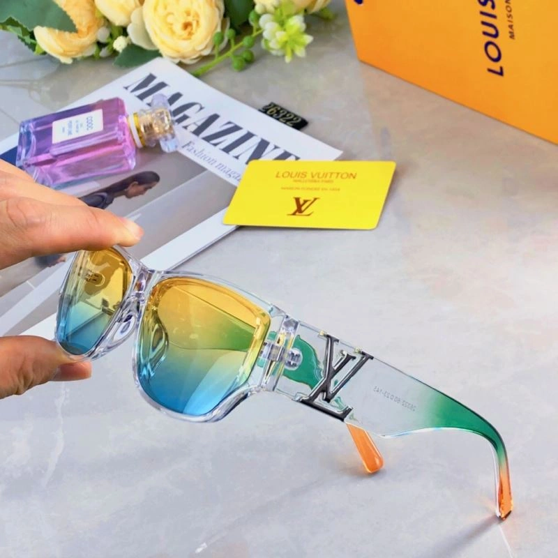Versatile Louis Vuitton Sunglasses 280458