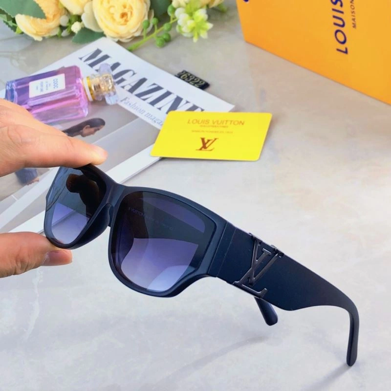 Versatile Louis Vuitton Sunglasses 280458