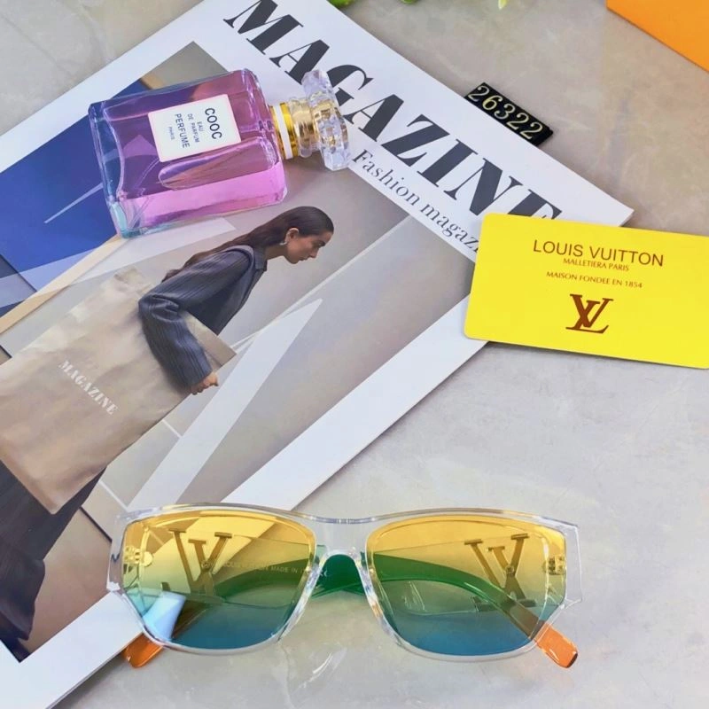 Versatile Louis Vuitton Sunglasses 280458