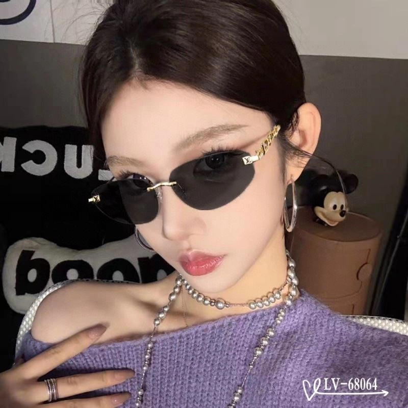 Tailored Louis Vuitton Sunglasses 280434