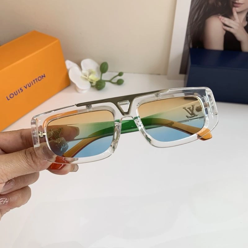 Louis Vuitton Sunglasses Bold 280427