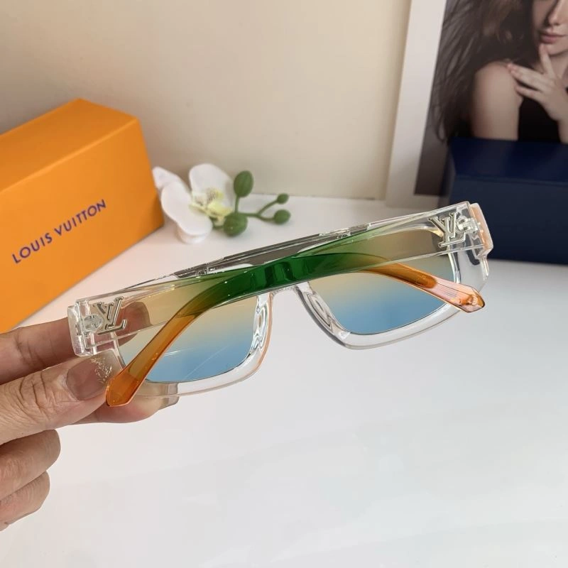 Louis Vuitton Sunglasses Bold 280427