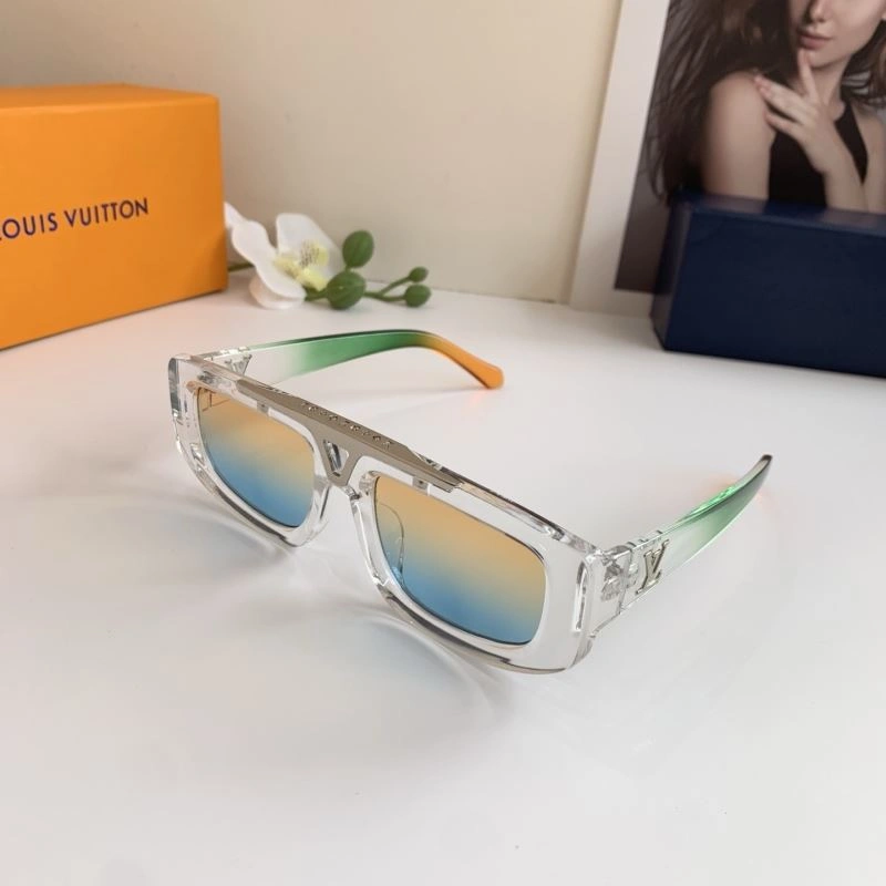 Louis Vuitton Sunglasses Bold 280427