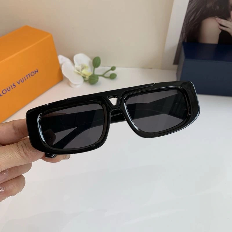 Louis Vuitton Sunglasses MoistureWicking 280432