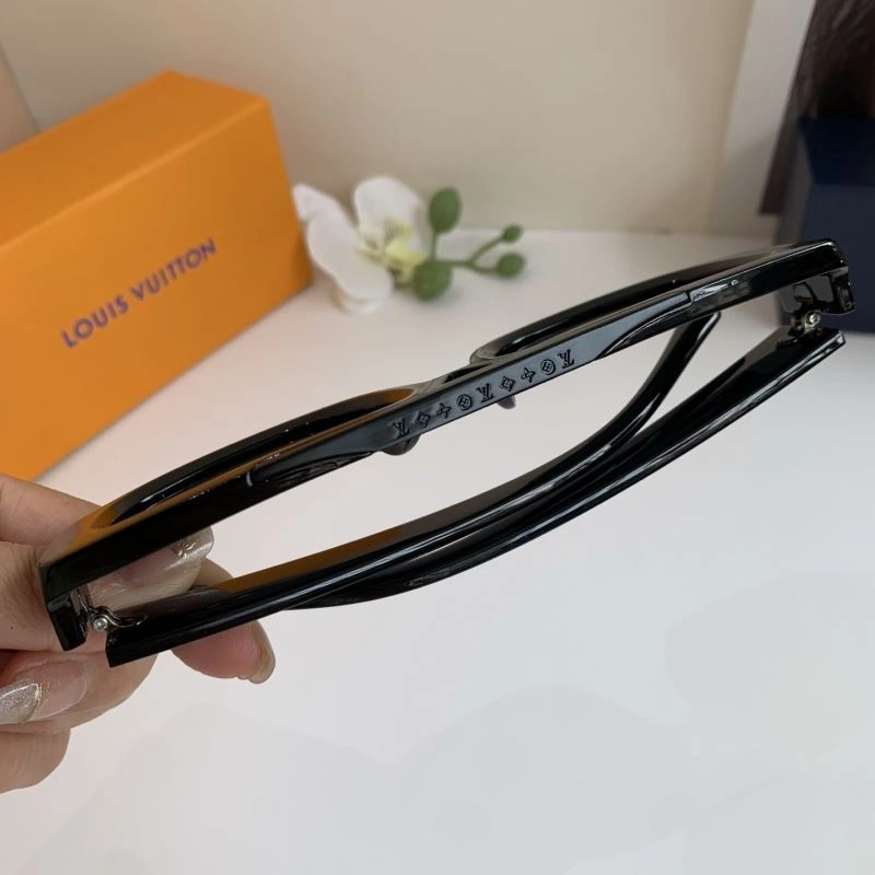 Louis Vuitton Sunglasses MoistureWicking 280432