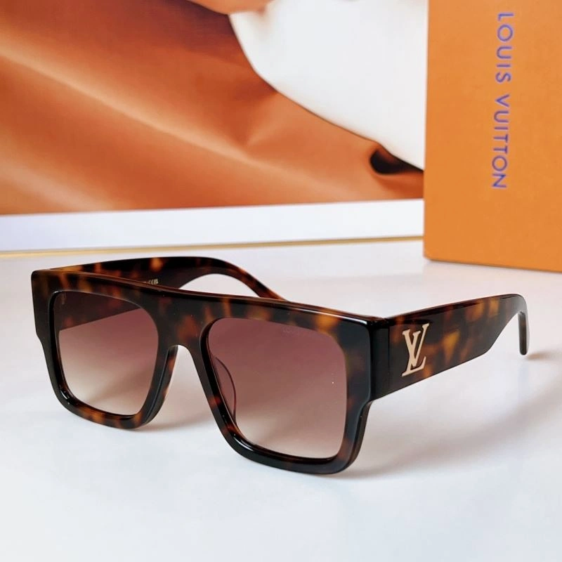 Louis Vuitton Sunglasses Durable 280438