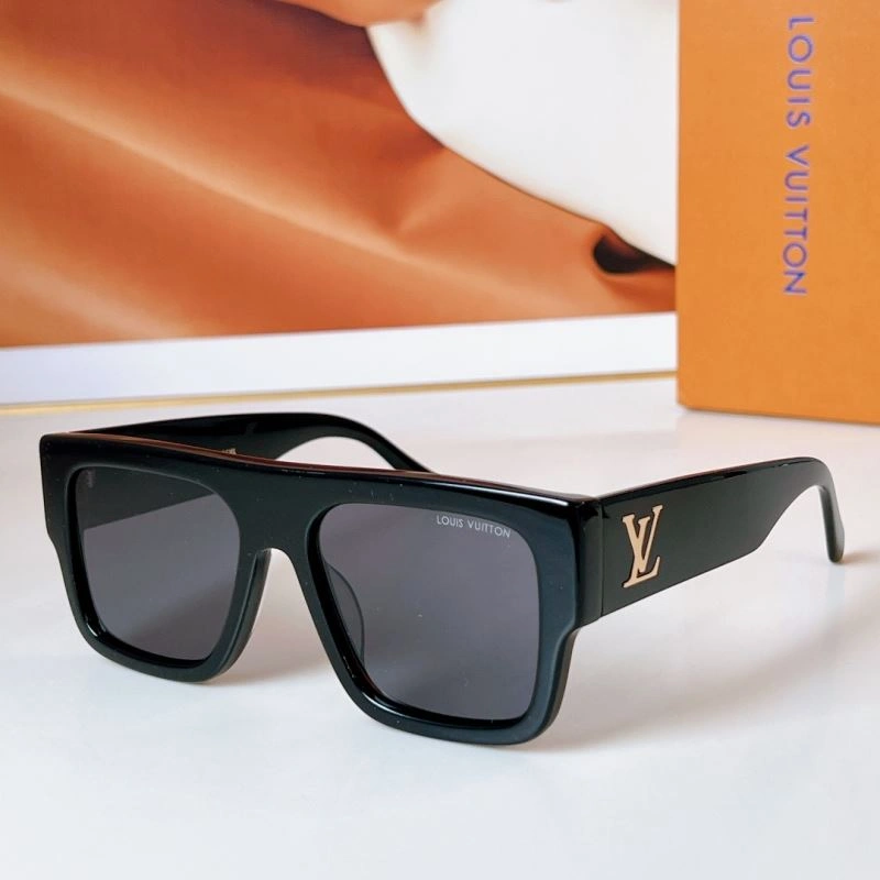 Louis Vuitton Sunglasses Durable 280438